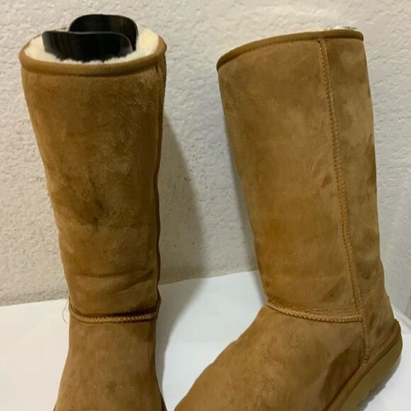 UGG Women's Pull On Sheepskin Warm Classic Tall II Boot, 1016224 - Chestnut 9/40 - Picture 10 of 14